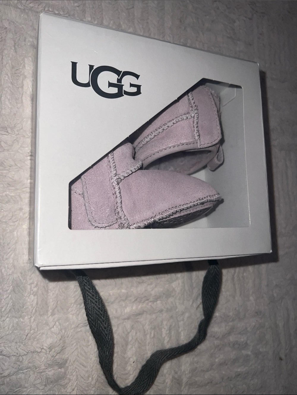 UGG Baby Classic Ultra Mini boot Color: PSK Pale Smoke size 04/05,12–18 Mos, New
